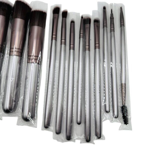 BS-Mall 14-Piece Makeup Brush Set With Case - Professional Silver Brushes For Fa - Picture 4 of 5